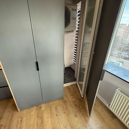 Rentnow Large And Cozy Apartment In The Center, Parking Кишинев Екстериор снимка